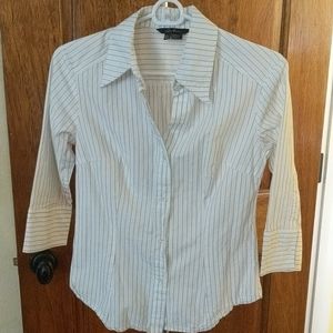 3/4 Sleeve Fitted Button Down Women's Shirt size S